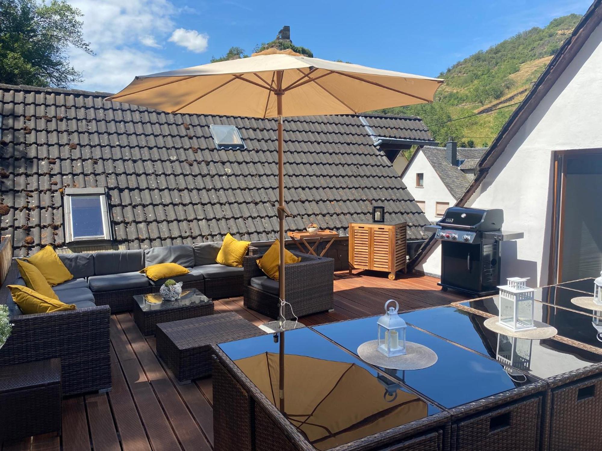 Schoene Ferienwohnung Altes Gebaelk Fachwerkhaus Бахарах Экстерьер фото